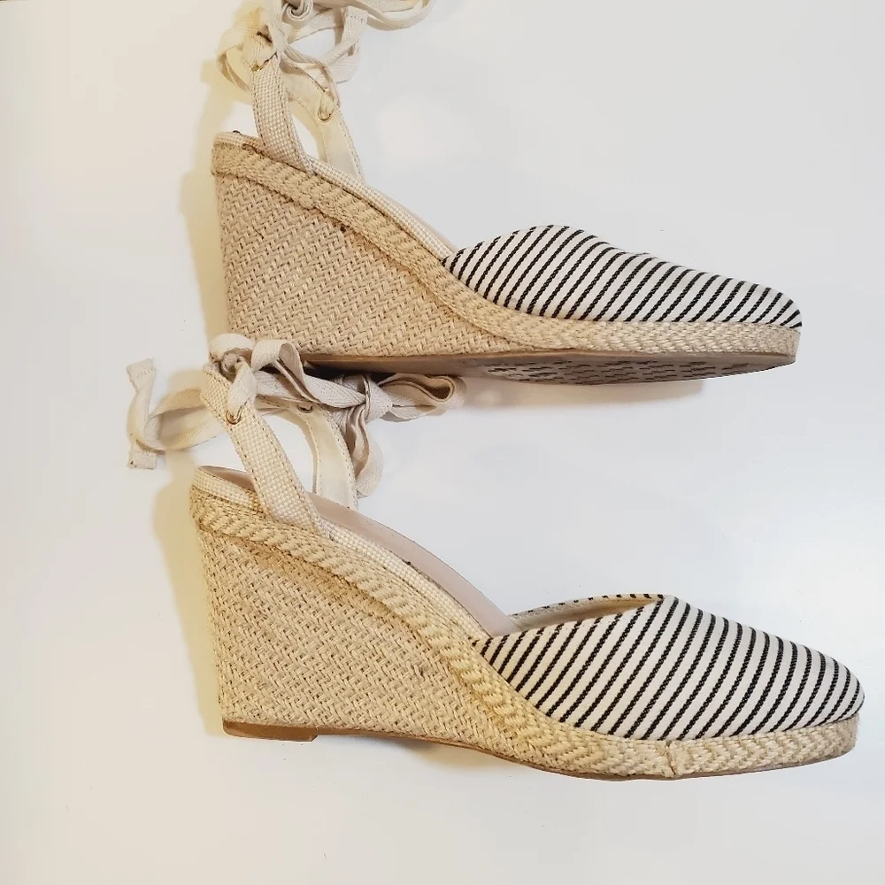 kELLY AND katie Straps stripes Casual wedges size 10